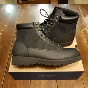 American Eagle Outfitters Black Field Boots, Sz 11